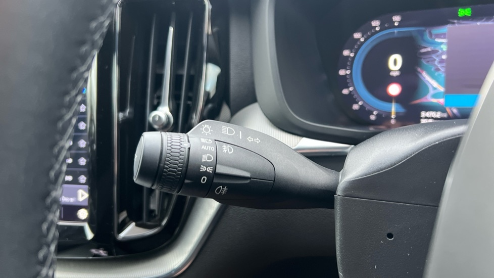 Used Volvo XC60 2023 for sale - 76593620: Photo 25