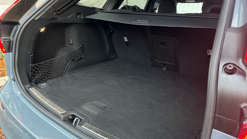 Used Volvo XC60 2023 for sale - 76593620: Photo 37