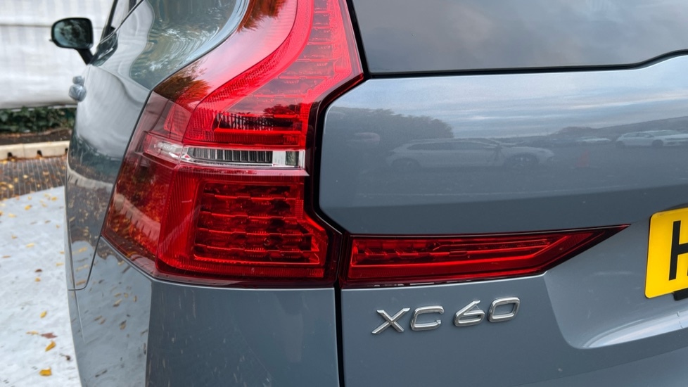 Used Volvo XC60 2023 for sale - 76593620: Photo 63