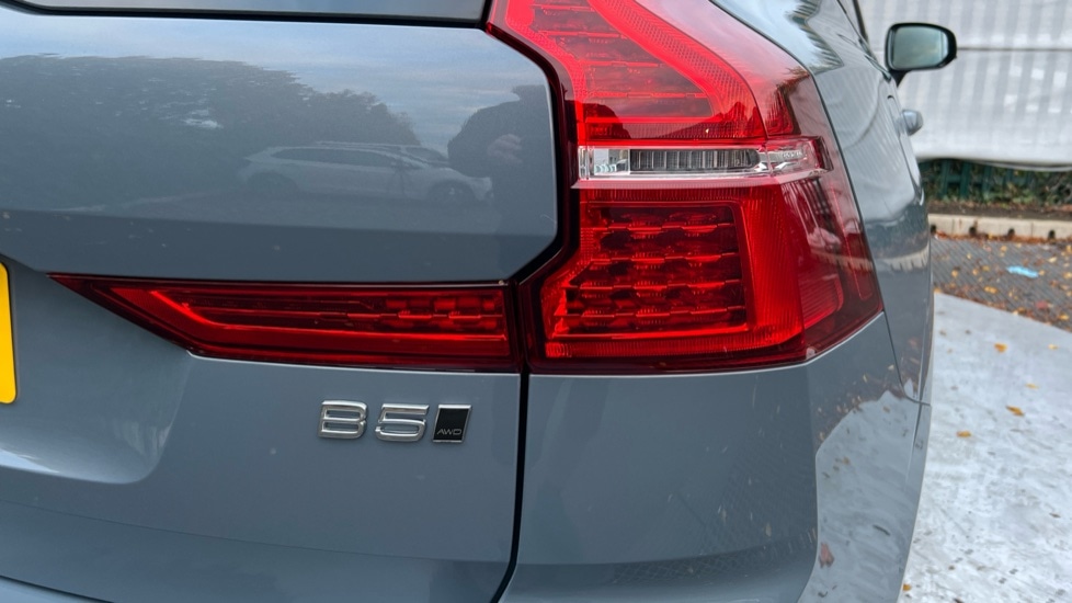 Used Volvo XC60 2023 for sale - 76593620: Photo 65