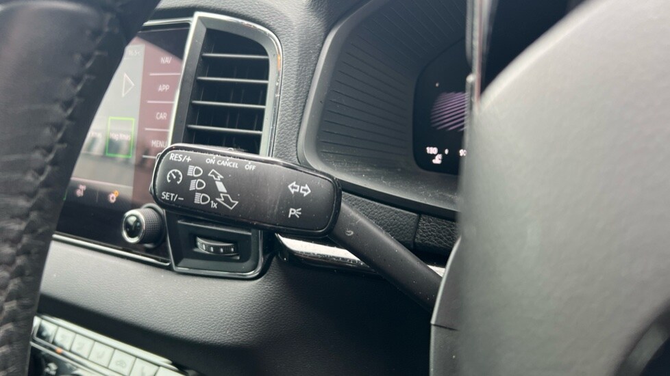 Used Skoda Karoq 2023 for sale - 76475124: Photo 64