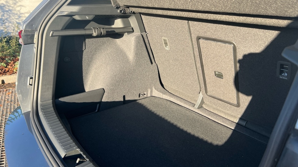 Used Skoda Karoq 2025 for sale - 76873706: Photo 30