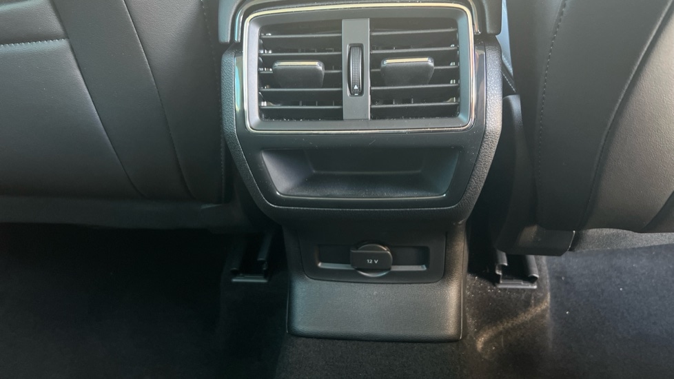 Used Skoda Karoq 2025 for sale - 76873706: Photo 35