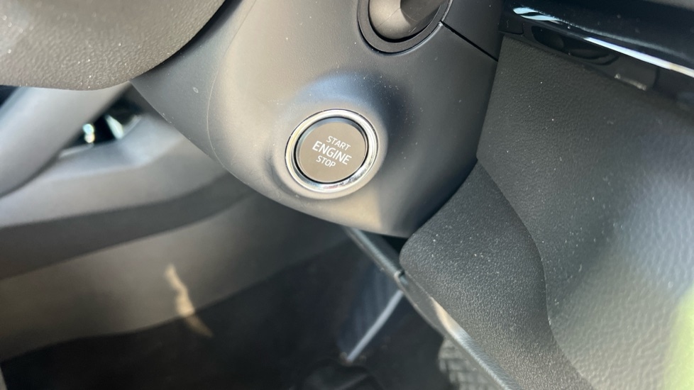 Used Skoda Karoq 2025 for sale - 76873706: Photo 47