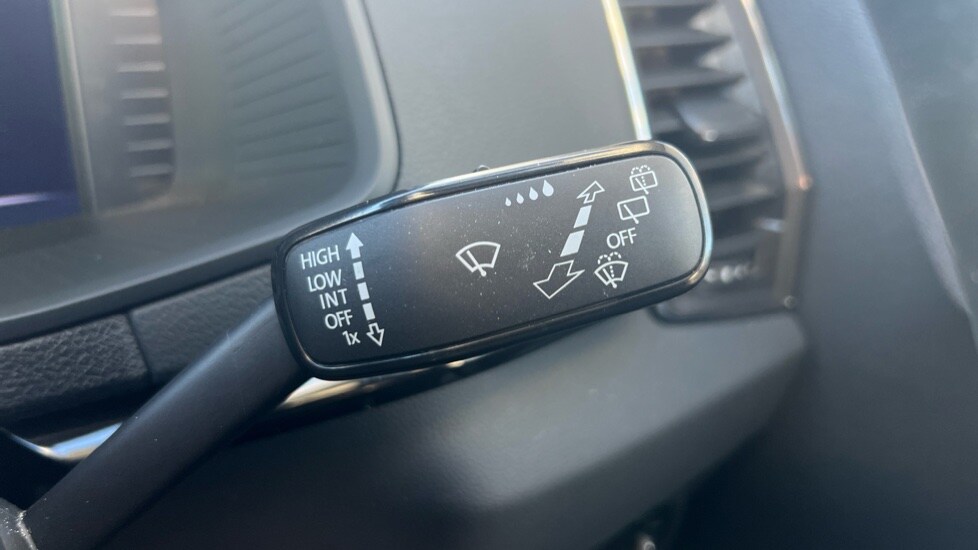 Used Skoda Karoq 2025 for sale - 76873706: Photo 68