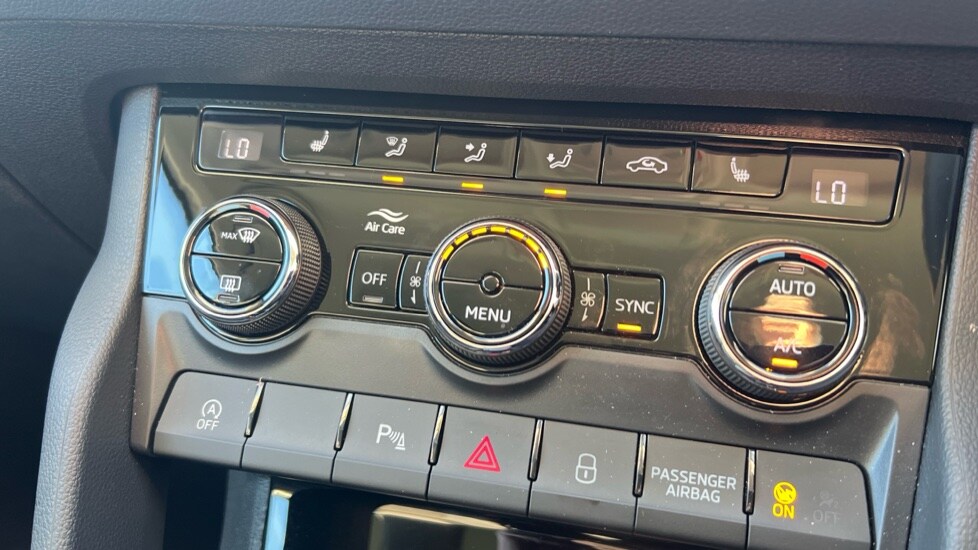 Used Skoda Karoq 2025 for sale - 76873706: Photo 70