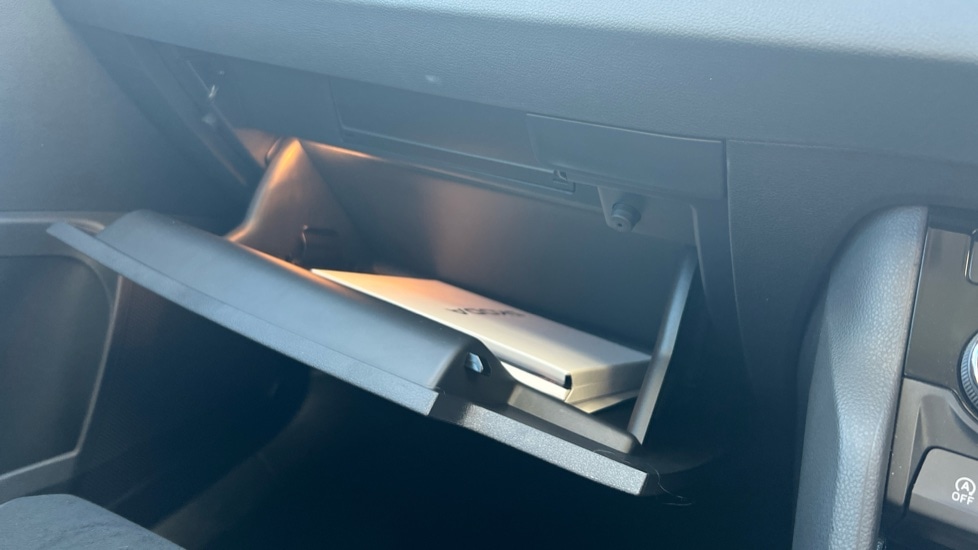 Used Skoda Karoq 2025 for sale - 76873706: Photo 72