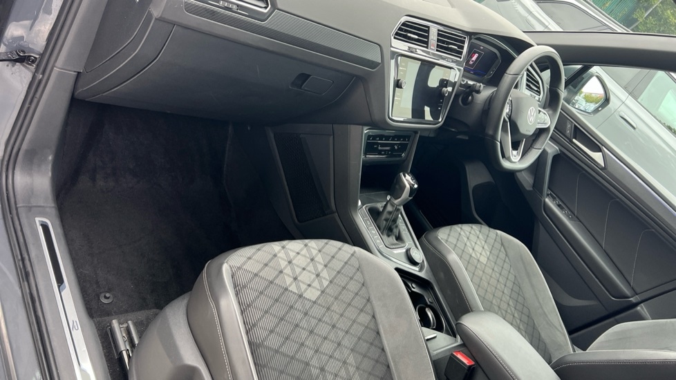 Used Volkswagen Tiguan 2021 for sale - 76868593: Photo 10