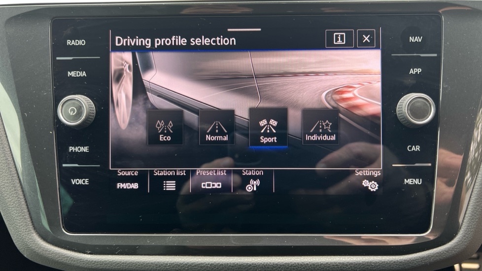 Used Volkswagen Tiguan 2021 for sale - 76868593: Photo 70