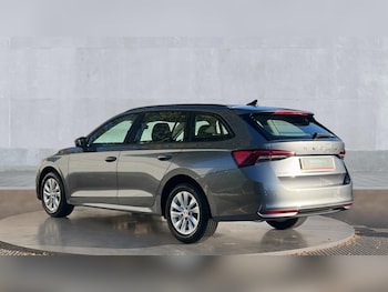 Used Skoda Octavia 2024 for sale - 75934708: Photo
