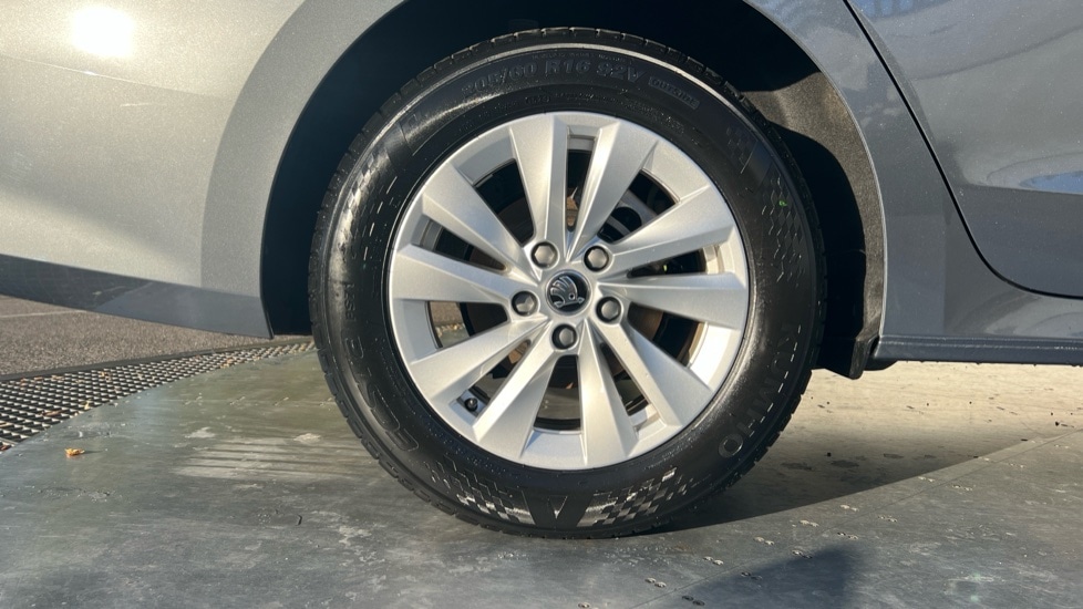 Used Skoda Octavia 2024 for sale - 75934708: Photo 5