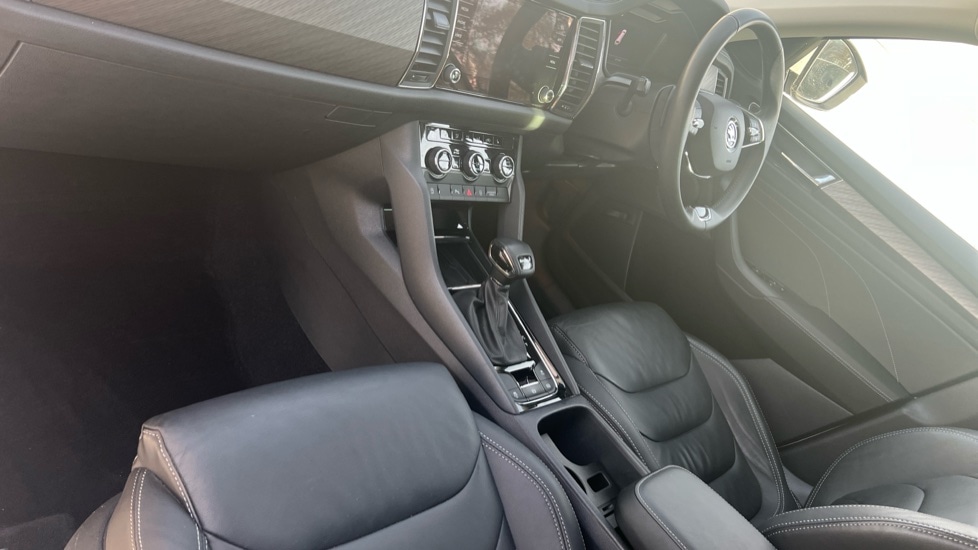 Used Skoda Kodiaq 2024 for sale - 76873361: Photo 2