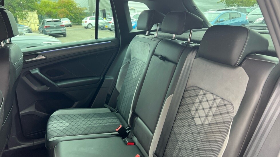 Used Volkswagen Tiguan 2021 for sale - 76580107: Photo 15