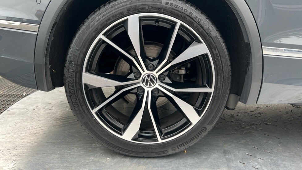 Used Volkswagen Tiguan 2021 for sale - 76580107: Photo 19