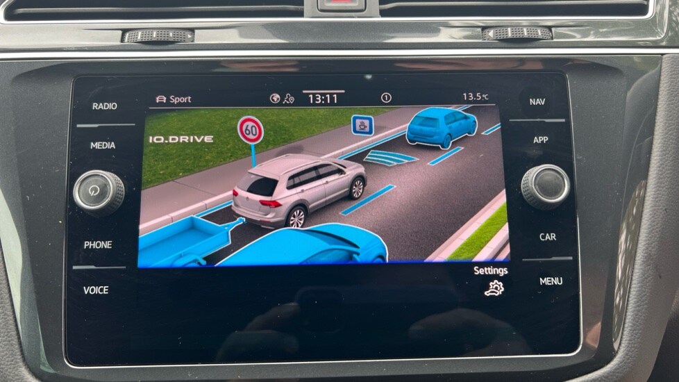 Used Volkswagen Tiguan 2021 for sale - 76580107: Photo 64