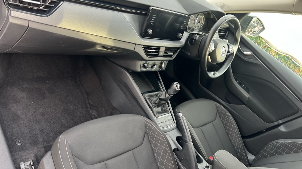 Used Skoda Kamiq 2022 for sale - 76404775: Photo 2