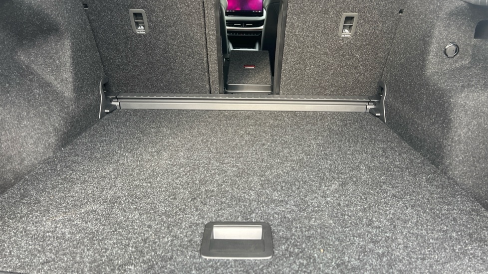 Used Skoda Enyaq 2025 for sale - 76948460: Photo 33