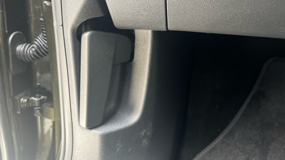 Used Skoda Enyaq 2025 for sale - 76948460: Photo 39