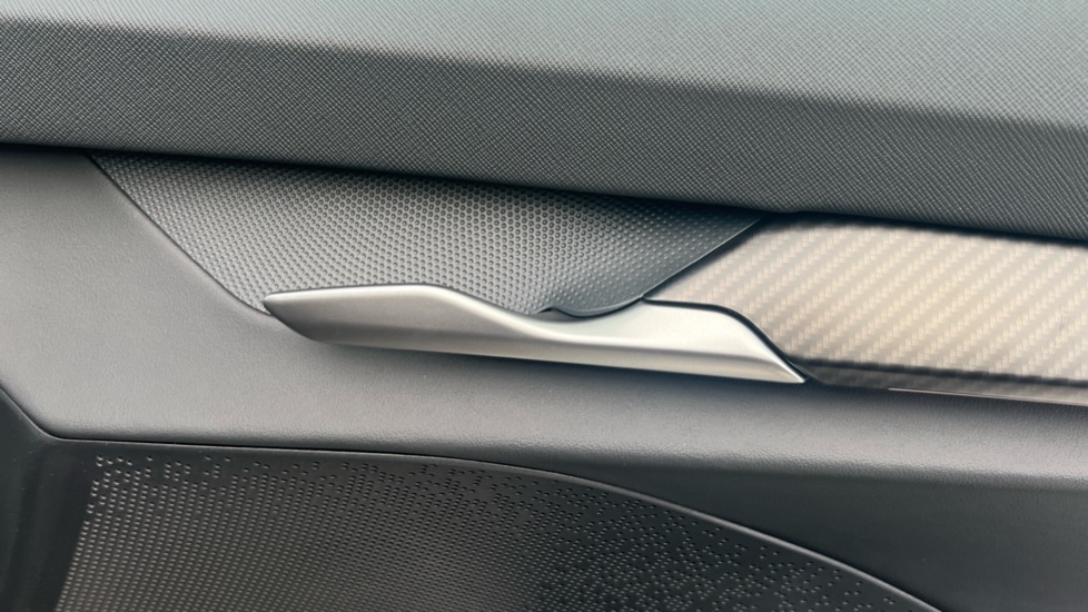 Used Skoda Enyaq 2025 for sale - 76948460: Photo 41