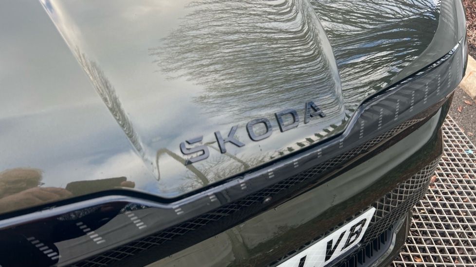 Used Skoda Enyaq 2025 for sale - 76948460: Photo 53