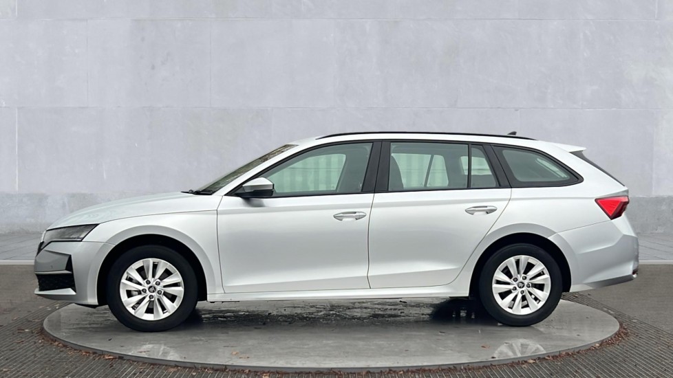 Used Skoda Octavia 2025 for sale - 76872993: Photo 9