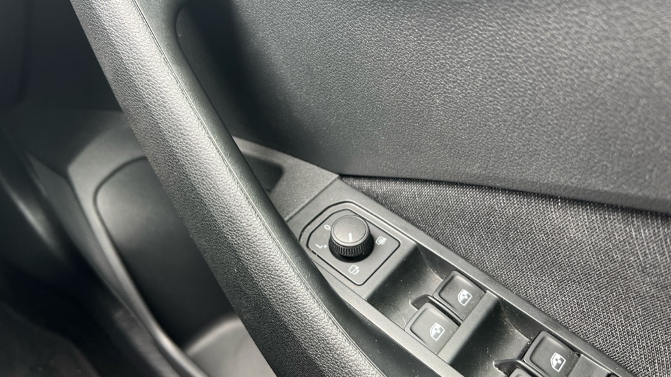 Used Skoda Kamiq 2024 for sale - 76868429: Photo 48