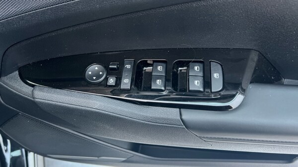 Used Kia Sportage 2023 for sale - 76116961: Photo 30