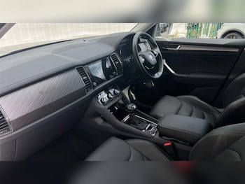 Used Skoda Kodiaq 2024 for sale - 76180174: Photo 2