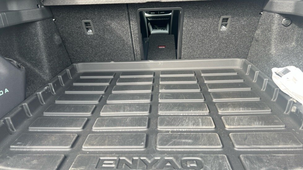 Used Skoda Enyaq 2025 for sale - 76350829: Photo 33
