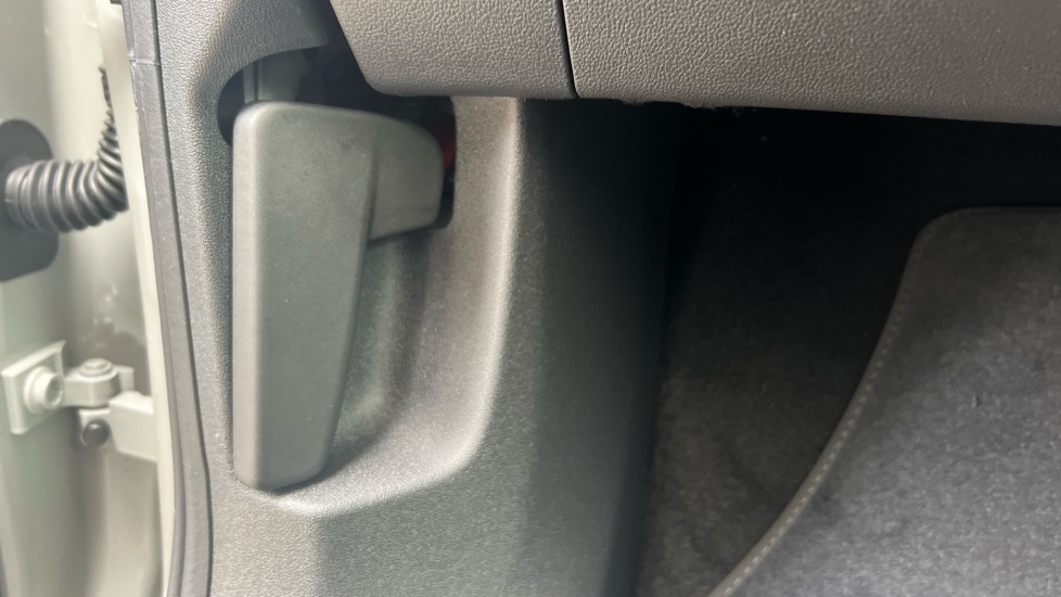 Used Skoda Enyaq 2025 for sale - 76350829: Photo 38