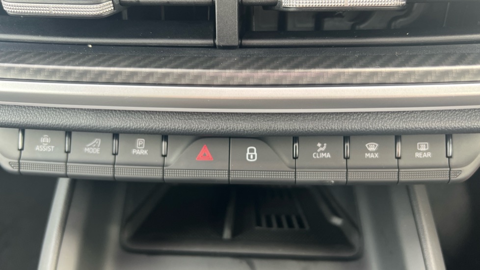 Used Skoda Enyaq 2025 for sale - 76350829: Photo 62