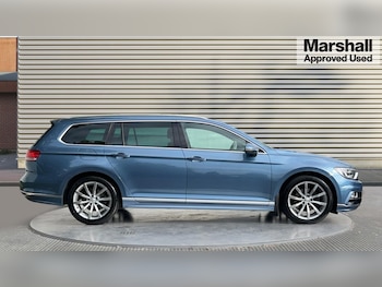 Used Volkswagen Passat 2017 for sale - 76015005: Photo