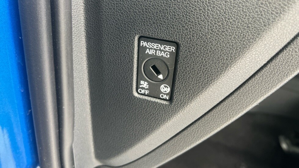 Vehicle 33