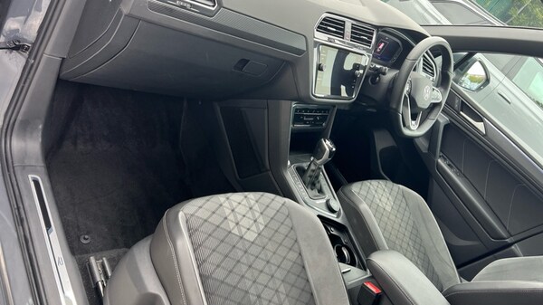 Used Volkswagen Tiguan 2021 for sale - 75612720: Photo 10