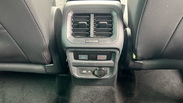 Used Volkswagen Tiguan 2021 for sale - 75612720: Photo 39