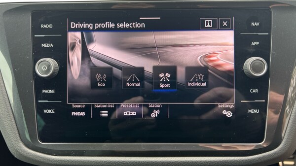 Used Volkswagen Tiguan 2021 for sale - 75612720: Photo 70