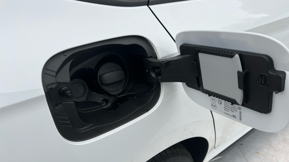 Used Skoda Kamiq 2025 for sale - 76870771: Photo 29