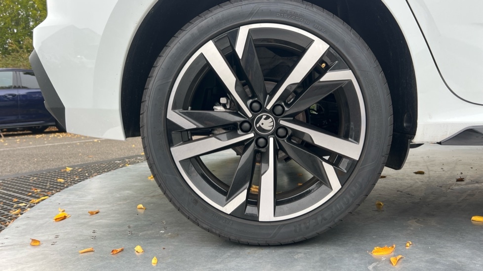 Used Skoda Kamiq 2025 for sale - 76870771: Photo 5