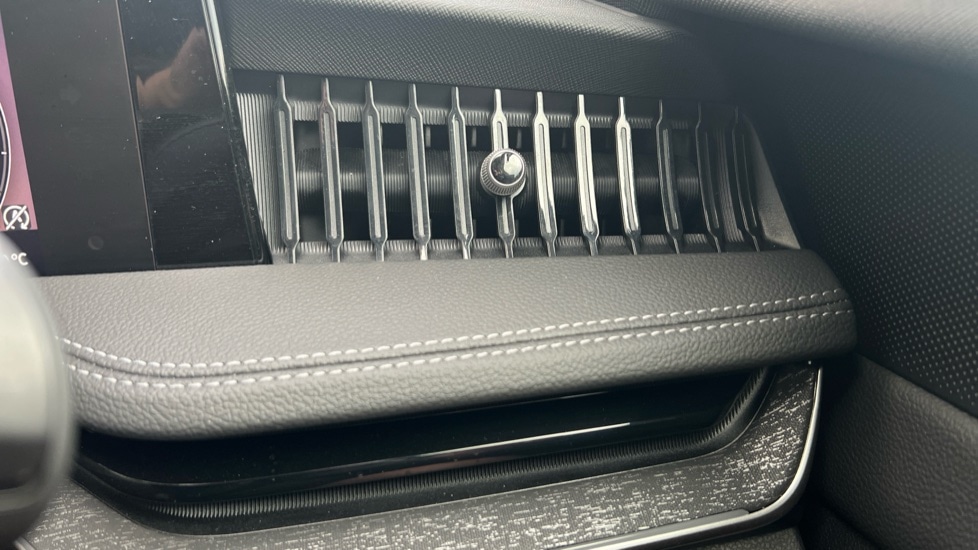 Used Skoda Superb 2025 for sale - 76871281: Photo 85