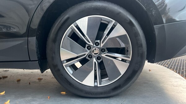 Used Skoda Enyaq 2024 for sale - 76154647: Photo 19