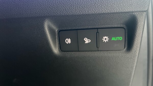Used Skoda Enyaq 2024 for sale - 76154647: Photo 43