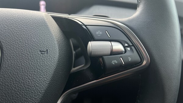 Used Skoda Enyaq 2024 for sale - 76154647: Photo 60