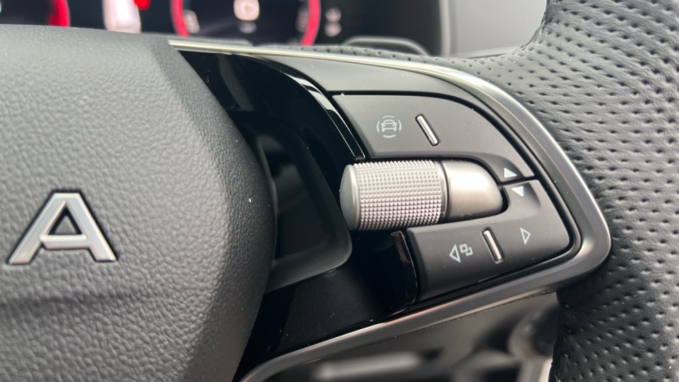 Used Skoda Karoq 2025 for sale - 76479917: Photo 66