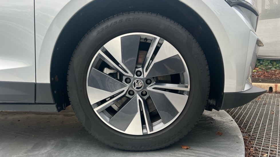Used Skoda Enyaq 2025 for sale - 76873018: Photo 20