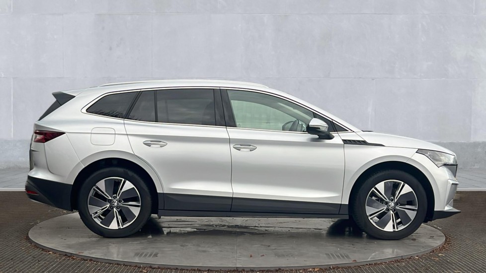 Used Skoda Enyaq 2025 for sale - 76873018: Photo 4