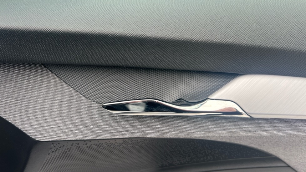 Used Skoda Enyaq 2025 for sale - 76873018: Photo 42