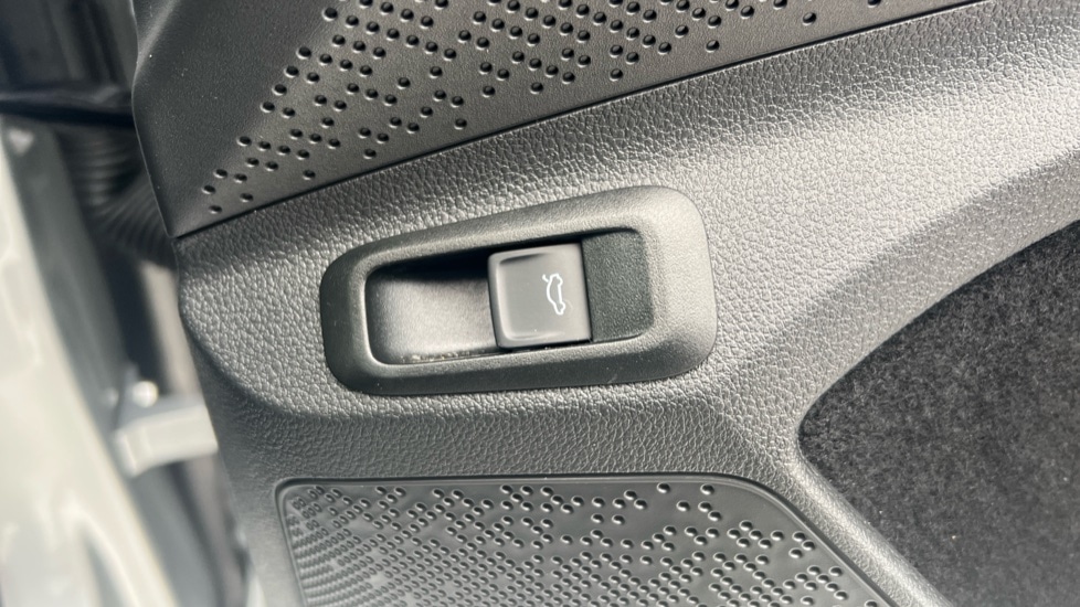 Used Skoda Enyaq 2025 for sale - 76873018: Photo 43