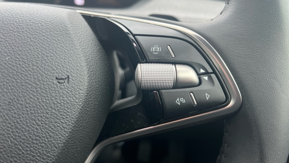 Used Skoda Enyaq 2025 for sale - 76873018: Photo 60