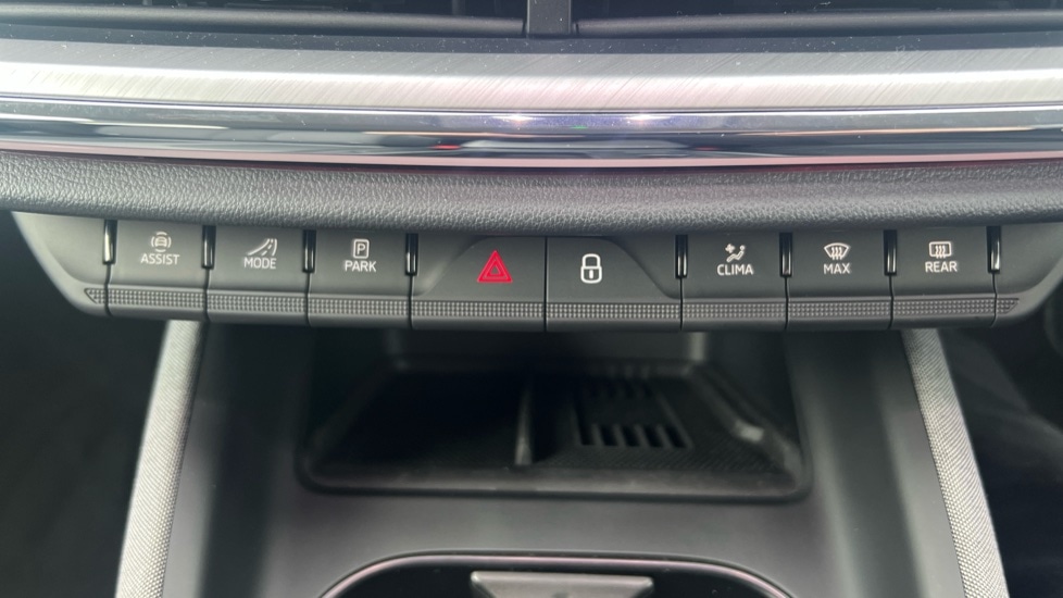 Used Skoda Enyaq 2025 for sale - 76873018: Photo 62