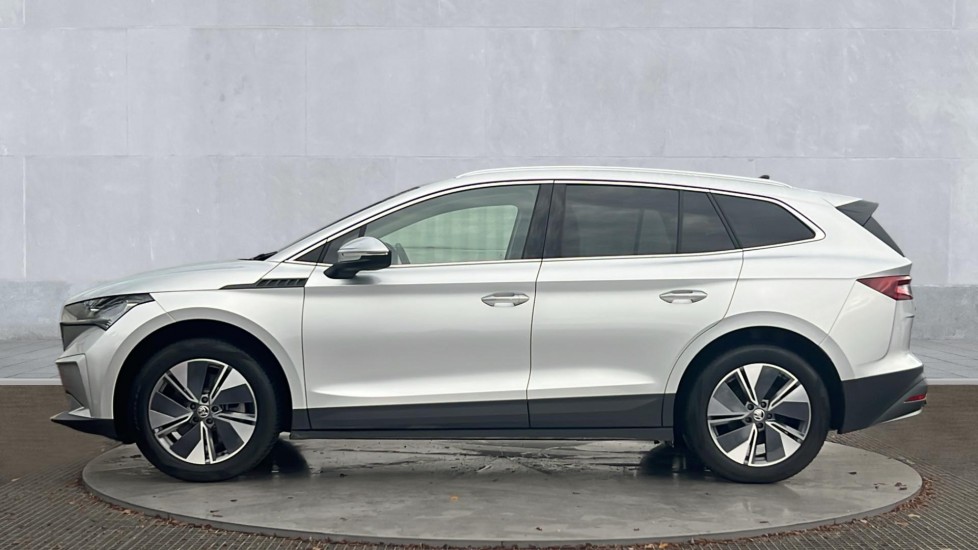 Used Skoda Enyaq 2025 for sale - 76873018: Photo 9